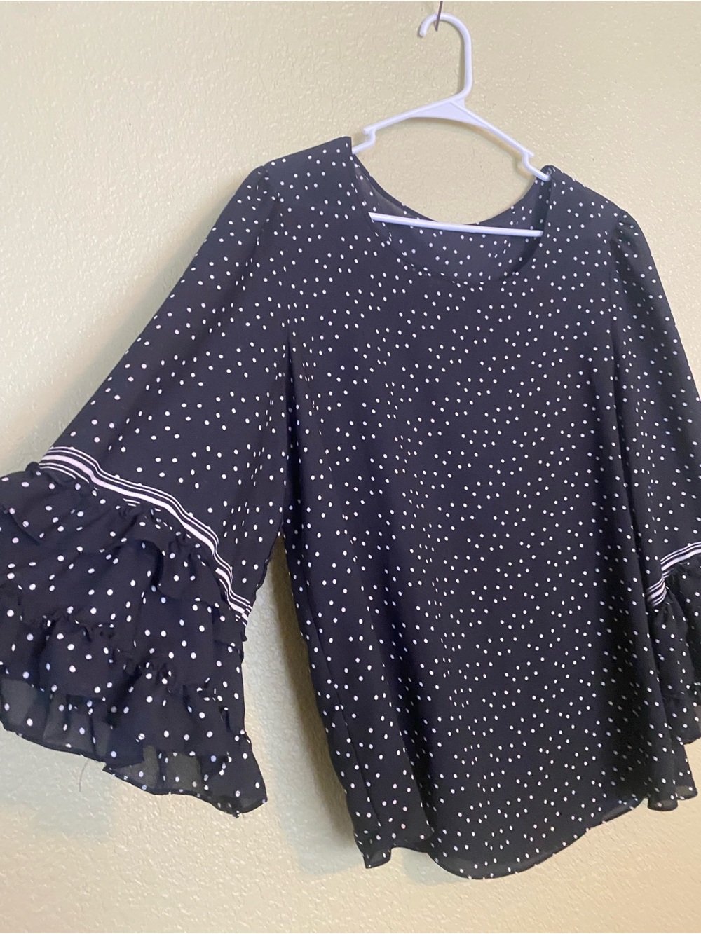 Max Studio Black Polka Dot Ruffle Sleeve Top XL